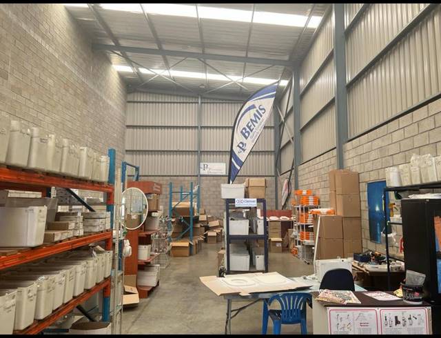 BUSINESS PROPERTY TO RENT IN FAIRVIEW